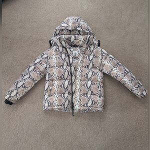 TNA Super Puff Snakeskin pattern